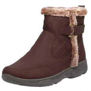 NWT Easy Spirit Valor Snow Boots winter new in box water repellent